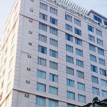 Oh Biz Premier At Leonia Hotel Hyderabad Exterior foto